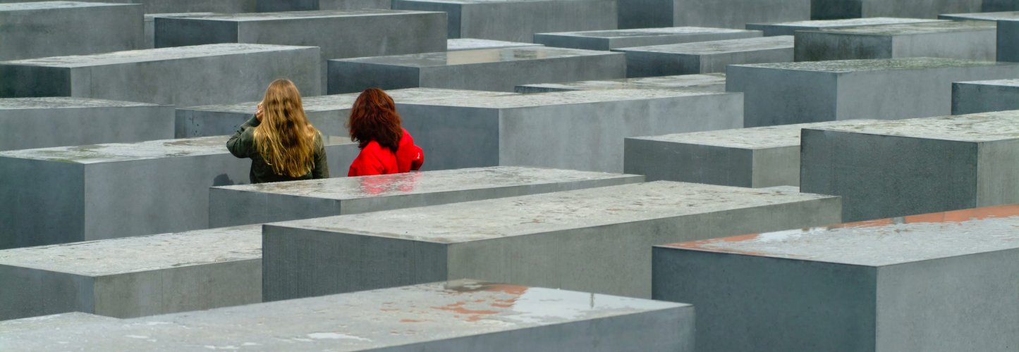 GM24 - A.V. Pobbe, La memoria del nazismo nella Germania del Secondo dopoguerra: un lungo percorso GM24 - A.V. Pobbe, La memoria del nazismo nella Germania del Secondo dopoguerra: un lungo percorso