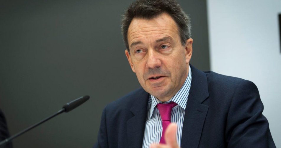 Neutralità e diplomazia umanitaria. Strumenti per un nuovo ruolo Neutralità e diplomazia umanitaria. Strumenti per un nuovo ruolo